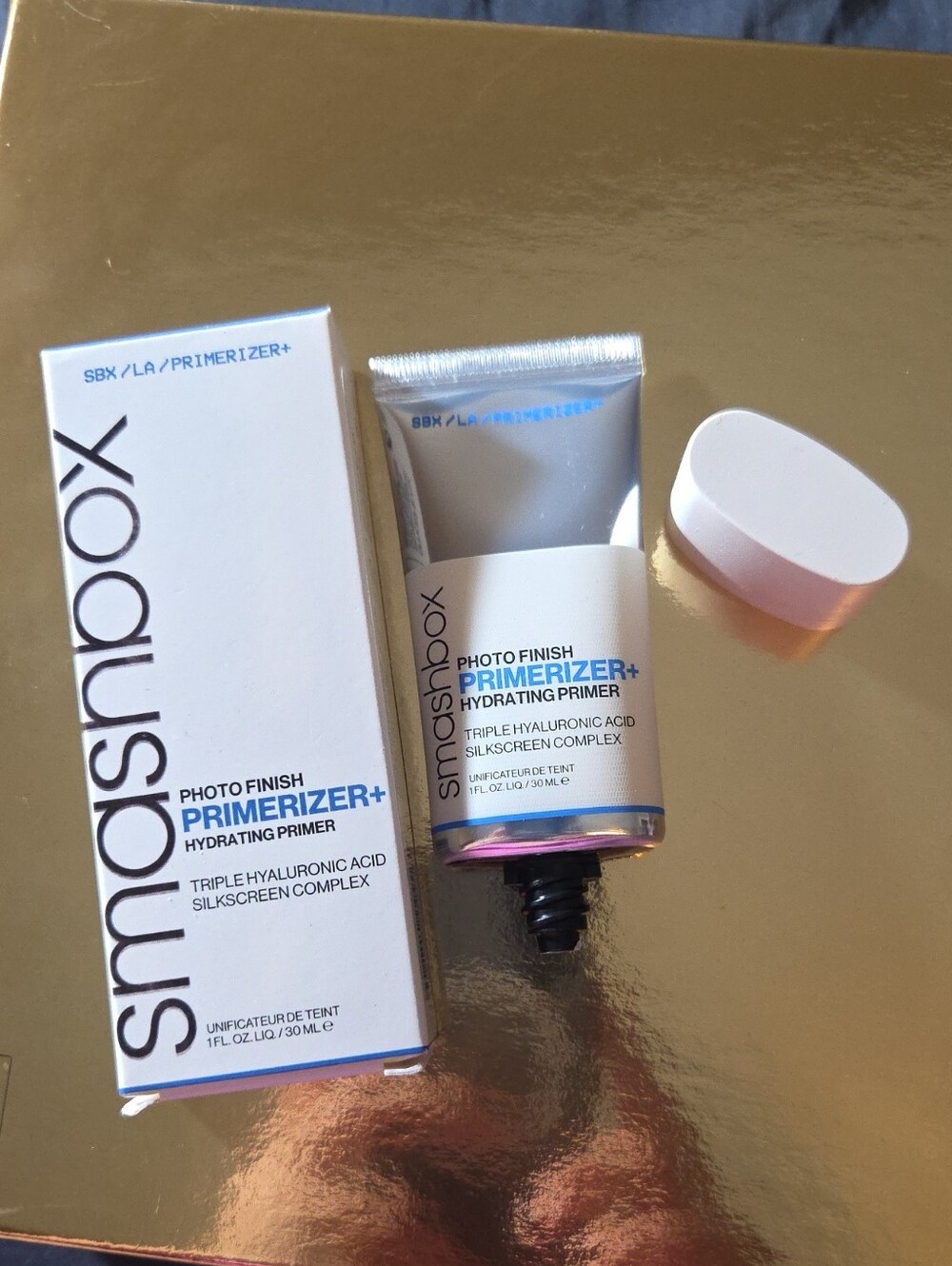 Smashbox Primerizer+ Hydrating Primer - White and Silver Accents